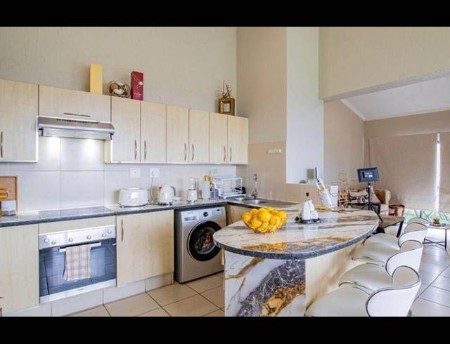 2 BEDROOM APARTMENT FOR SALE IN JACKAL CREEK GOLF ESTATE